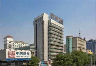 Line IN/OUT麦克风供应