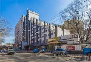 50装载机租赁费用